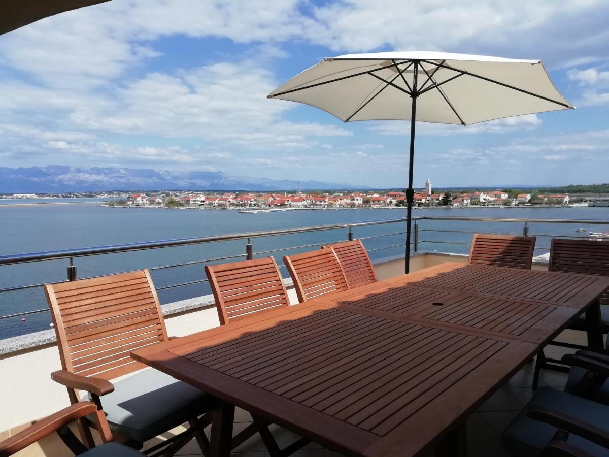 Apartments Valentina-B Nin Eksteriør billede