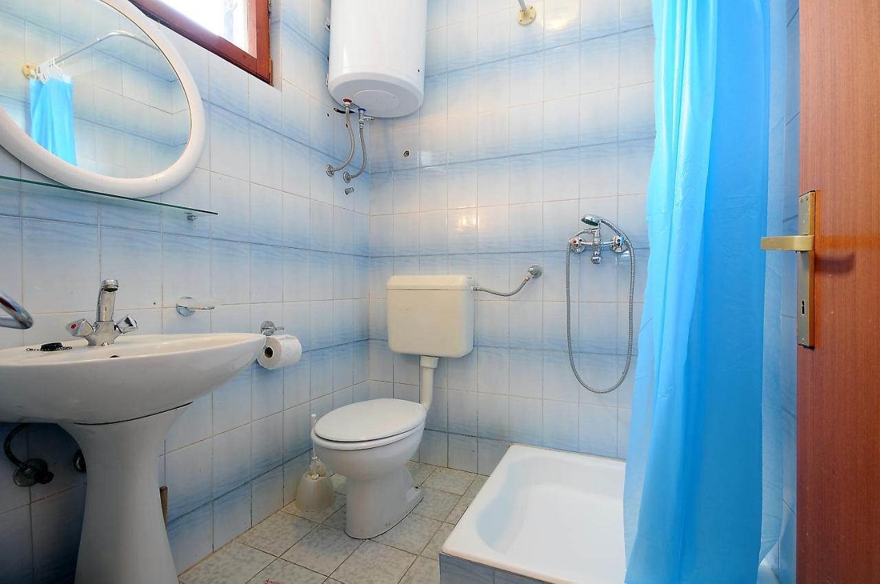 Apartments Valentina-B Nin Eksteriør billede